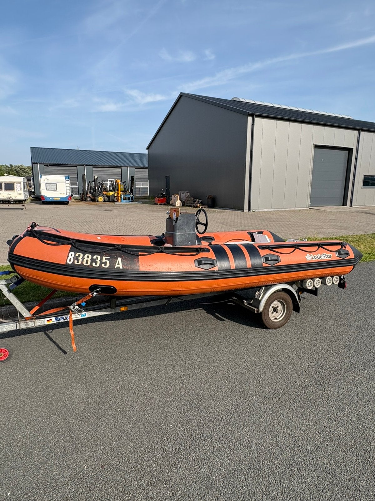 Lodestar 420 incl Bimini en stuurconsole, Watersport en Boten, Rubberboten, Afdekzeil, Ophalen of Verzenden, Zo goed als nieuw