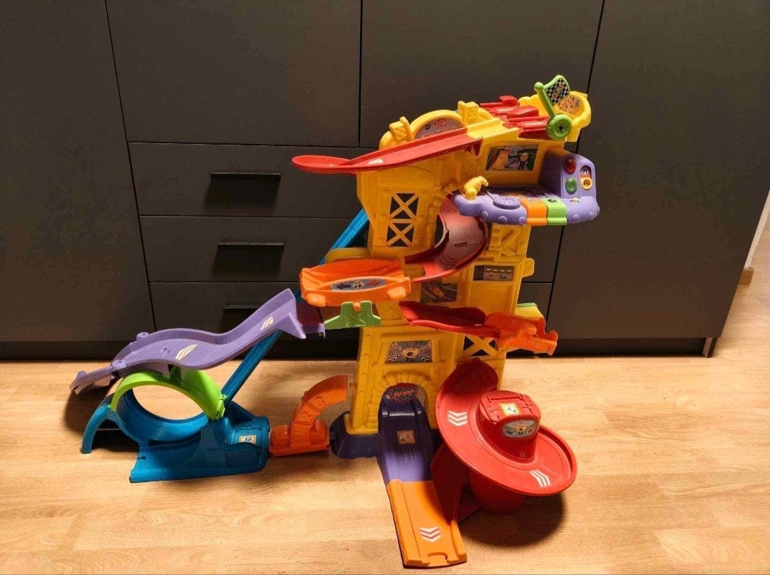 VTech Toet Toet Auto's - Stuntparken, Garage & Treinstation, Kinderen en Baby's, Speelgoed | Vtech, Ophalen, 2 tot 4 jaar