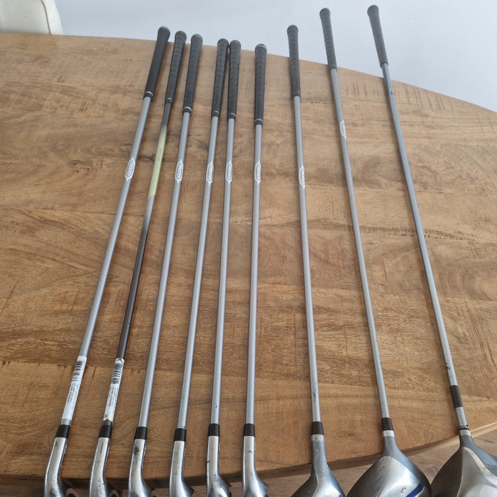 Foto 12 van Wilson Dames Golfset