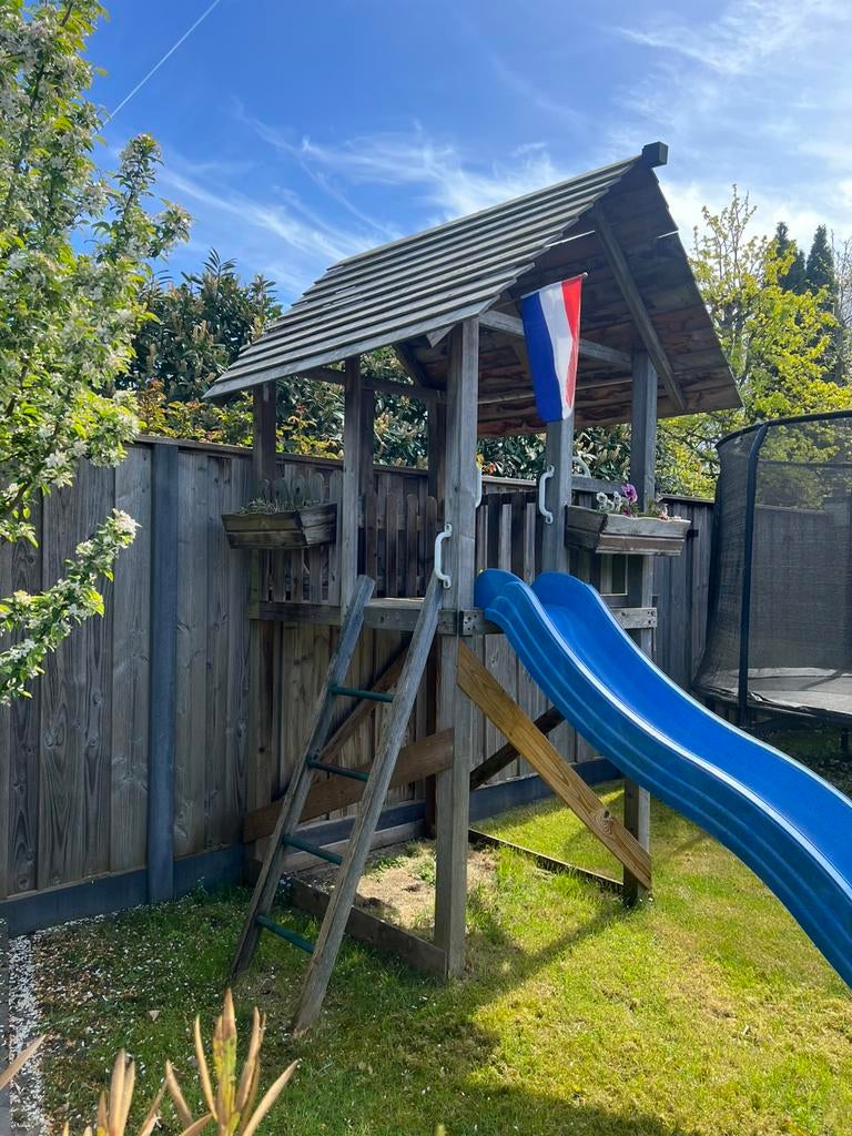 Speelhuis met glijbaan, Ophalen, Zo goed als nieuw, Glijbaan