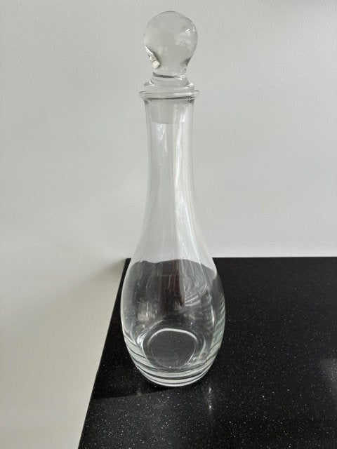 Glazen wijnkaraf met stolp., Glas, Ophalen of Verzenden, Zo goed als nieuw, 11 cm
