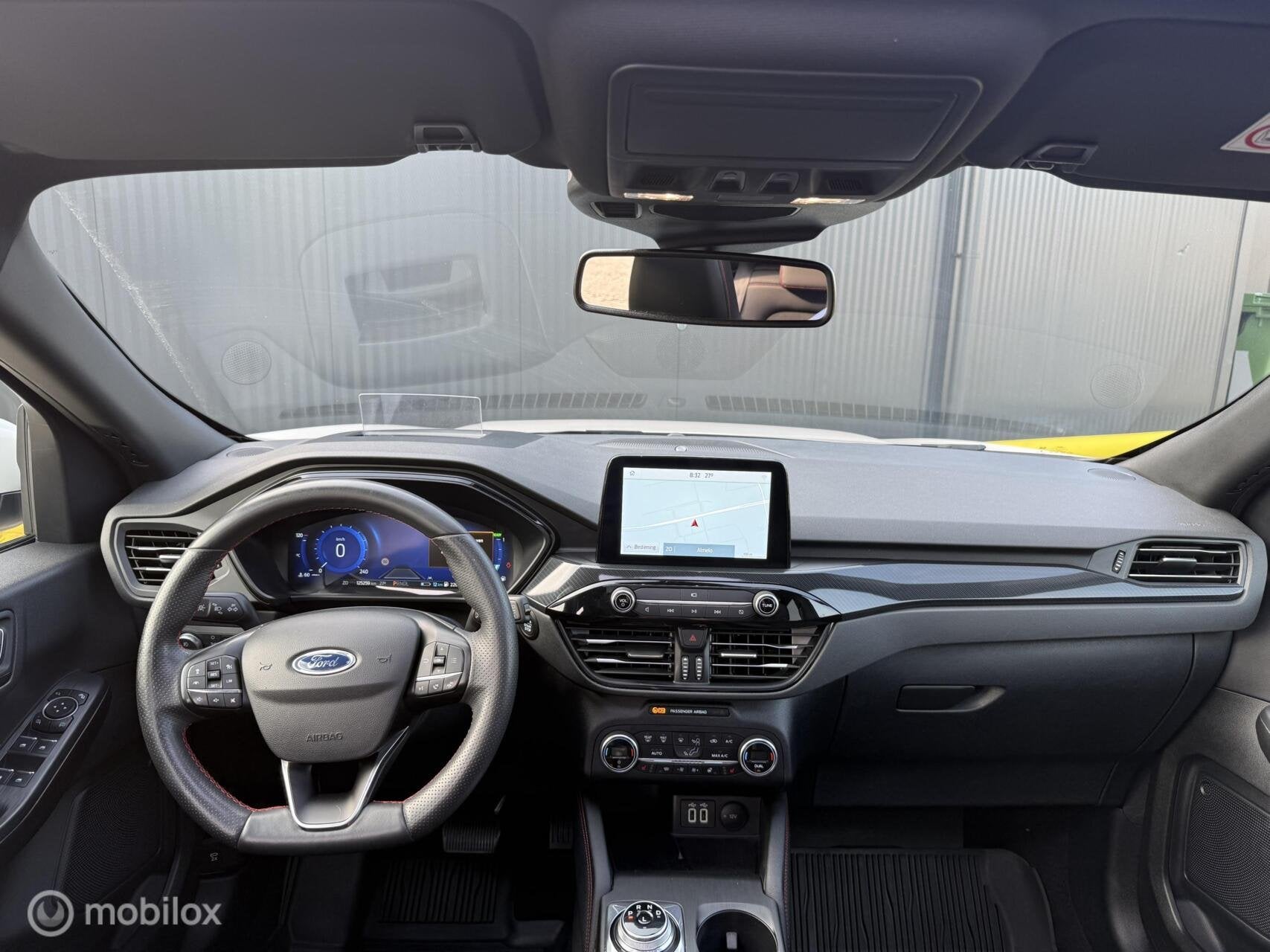 Ford Kuga 2.5 PHEV ST-Line X PANODAK | ACC | TREKHAAK, Auto's, Gebruikt, Euro 6, 4 cilinders, Wit