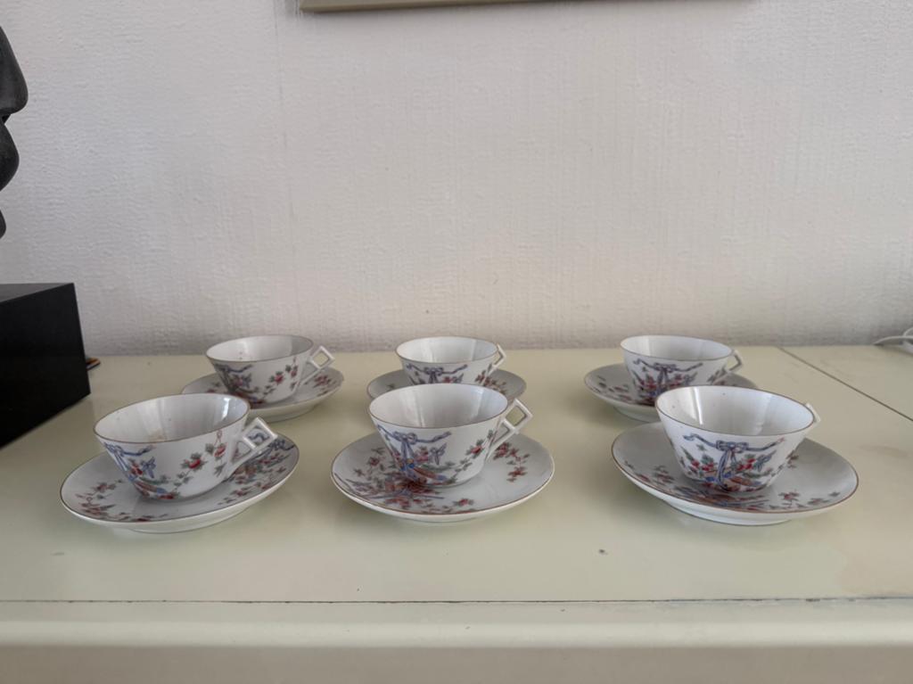 Set van 6 porseleinen theekopjes met schotels, Ophalen