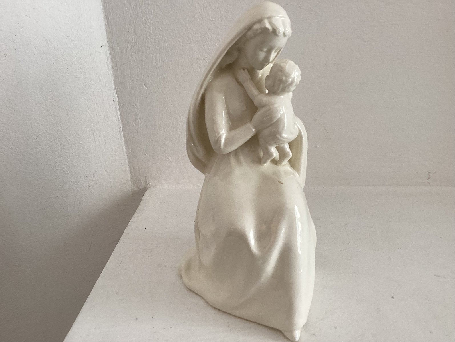 Maria met kind Goebel., Ophalen of Verzenden, Zo goed als nieuw, Beeld(je)