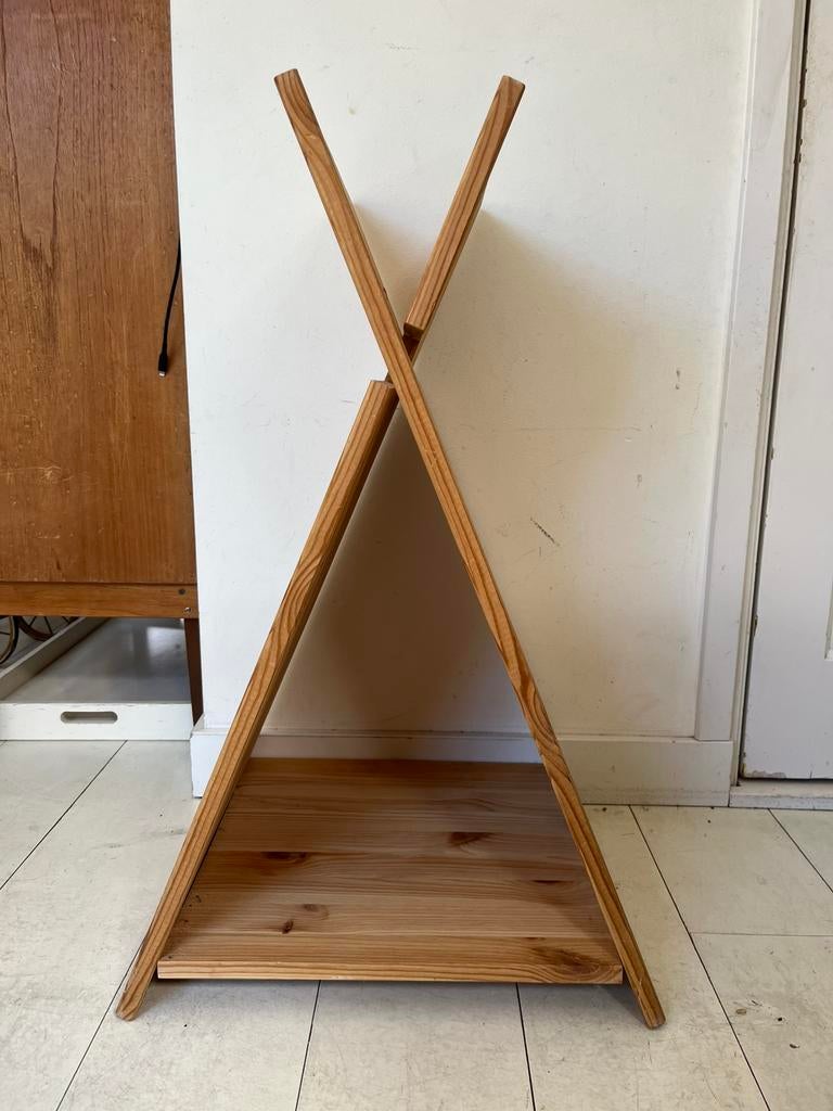Houten tipi kat, Ophalen, Zo goed als nieuw