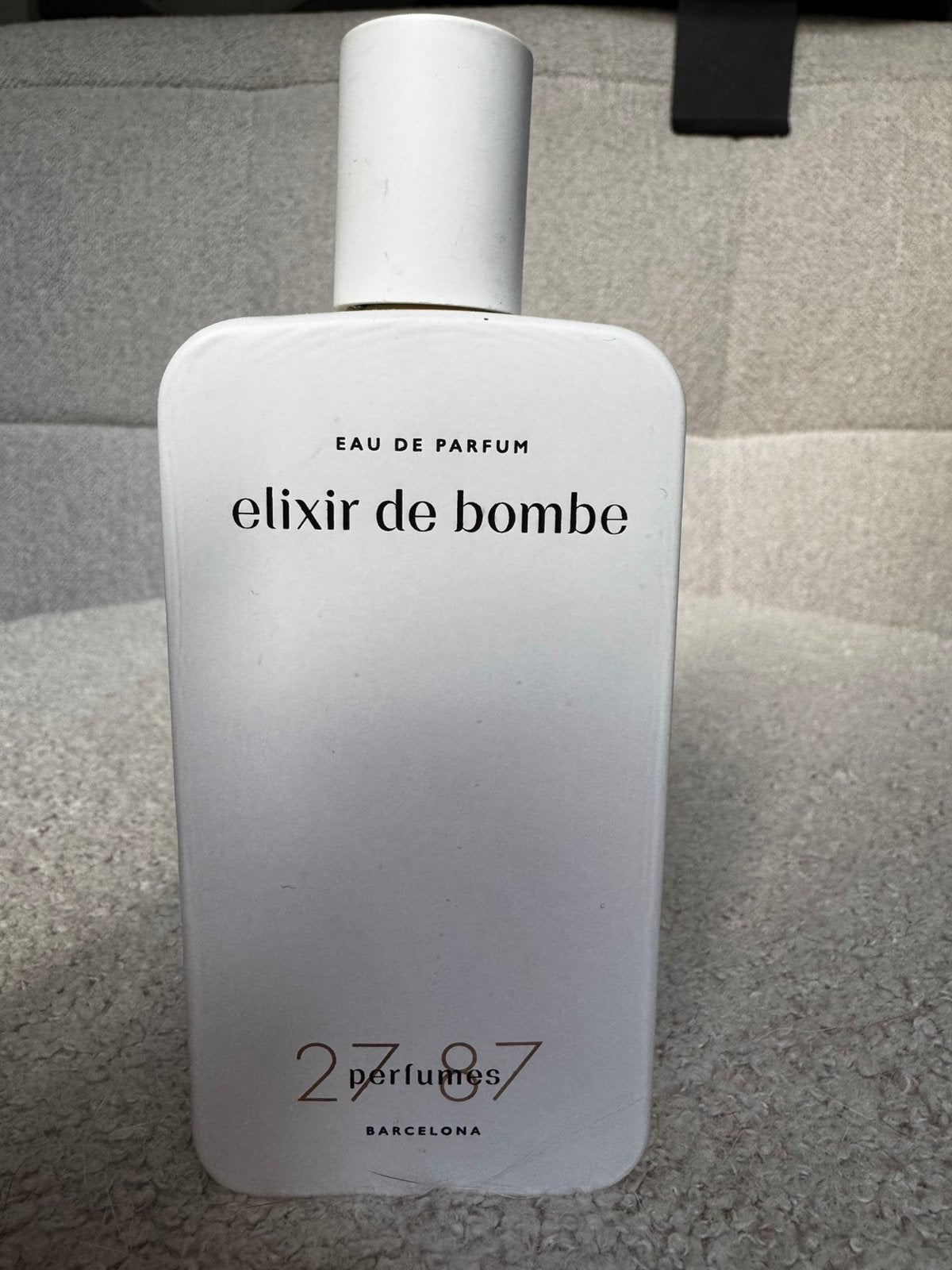 27 87 perfumes. Elixer de Bombe 87ml, Verzenden, Gebruikt