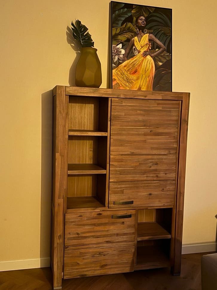 Massief houten kast met schuifdeuren en planken, Huis en Inrichting, Kasten | Wandmeubels, Ophalen, Zo goed als nieuw, Minder dan 150 cm