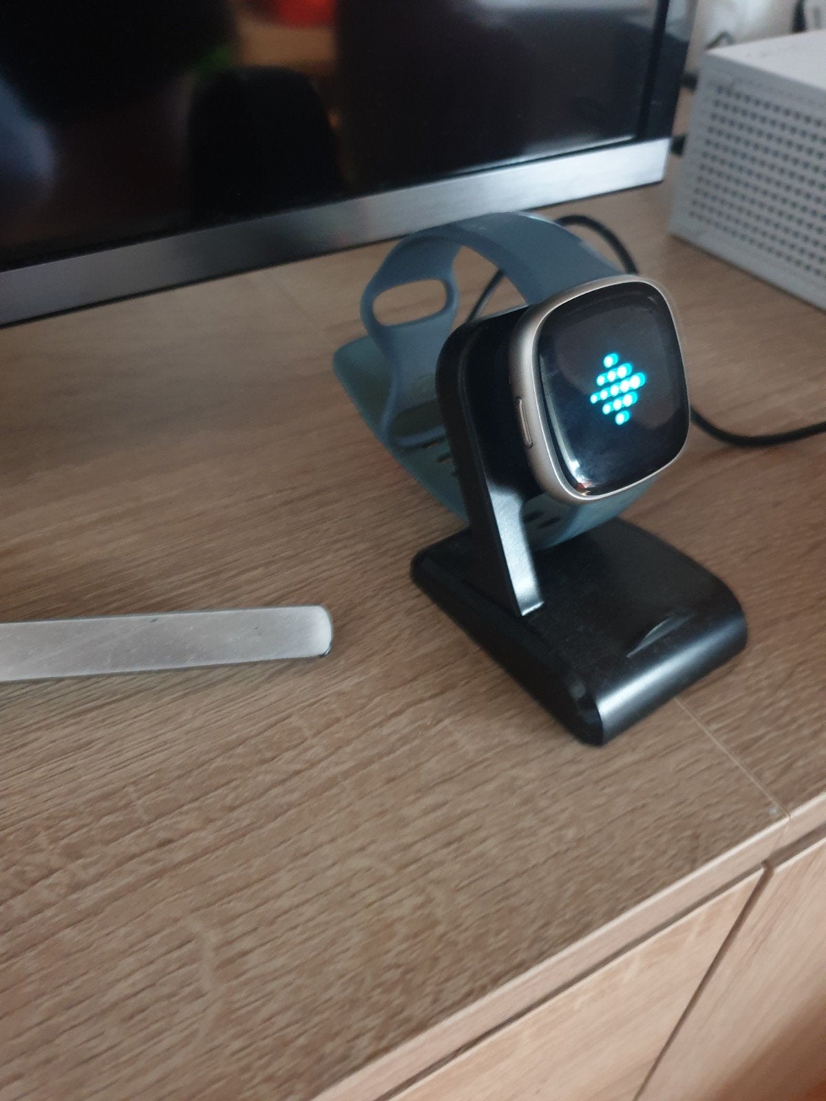 Fitbit Versa 4 - Zo goed als nieuw, Ophalen of Verzenden, Zo goed als nieuw, Fitbit, Waterdicht