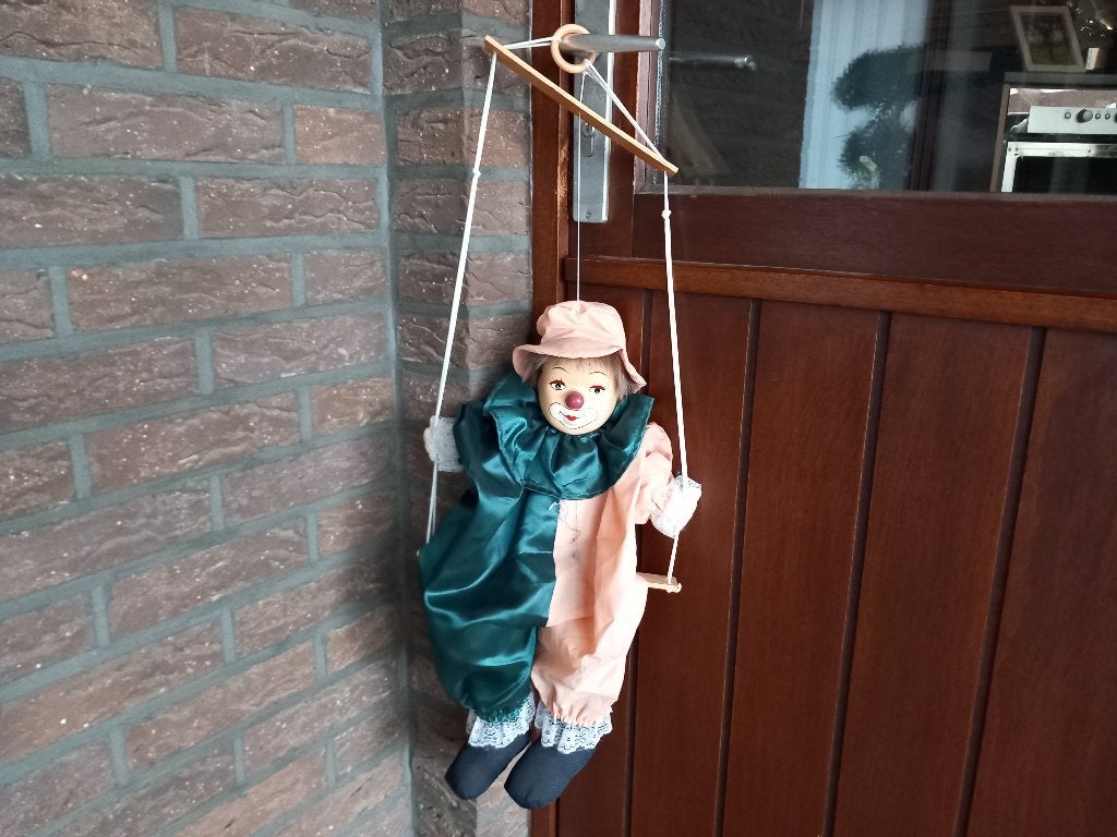 8 poppen waarvan 7 clowns, Ophalen of Verzenden, Gebruikt, Pop