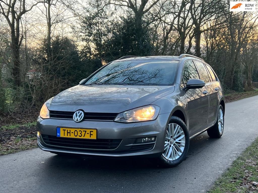 Volkswagen Golf 1.2 TSI CUP Edition | Clima + Stoelverwarmin, Auto's, Voorwielaandrijving, Gebruikt, 4 cilinders, Bedrijf