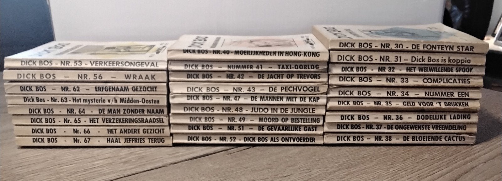 Dick Bos MAZ serie beeld detectives 26 stuks, Meerdere stripboeken, Ophalen of Verzenden, Gelezen