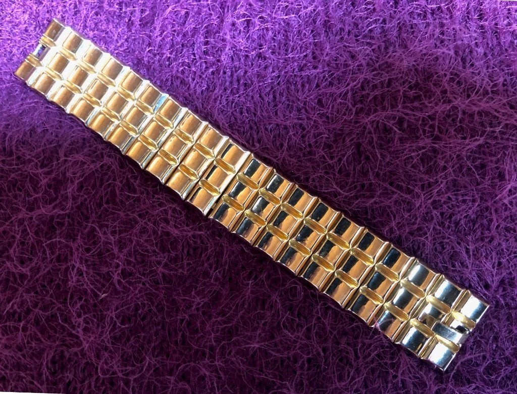 Mooie Monet vintage armband met een klassiek schakeldesign, Ophalen of Verzenden, Gebruikt, Goud, Staal