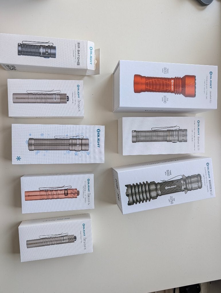 zaklampen te koop per stuk: Olight, Fenix, eagtac, etc...., Caravans en Kamperen, Ophalen of Verzenden, Zo goed als nieuw, Batterij