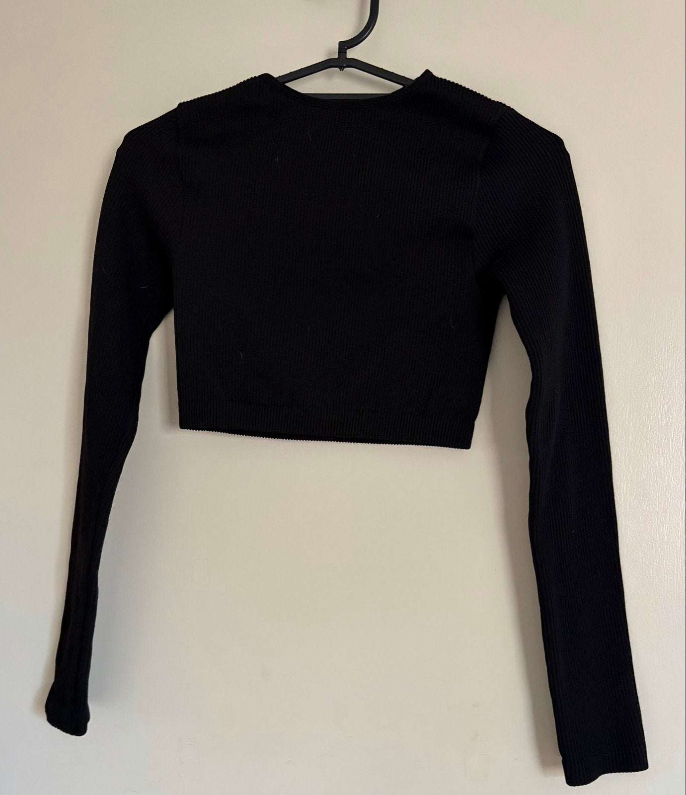 Zwarte crop top met lange mouwen - SOYA FASHION, Kleding | Dames, Zwart, Ophalen of Verzenden, Zo goed als nieuw, Lange mouw