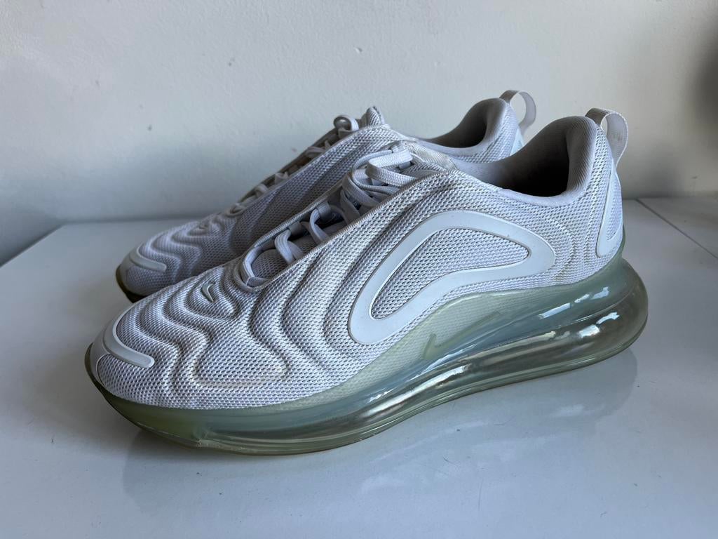 Nike Air Max 720 white Collectorsitem, Kleding | Heren, Schoenen, Ophalen of Verzenden, Zo goed als nieuw, Wit