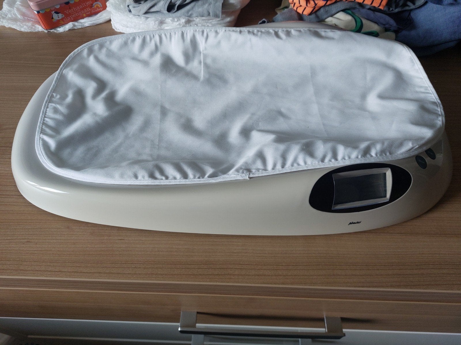 Babyweegschaal Alecto, Ophalen, Gebruikt