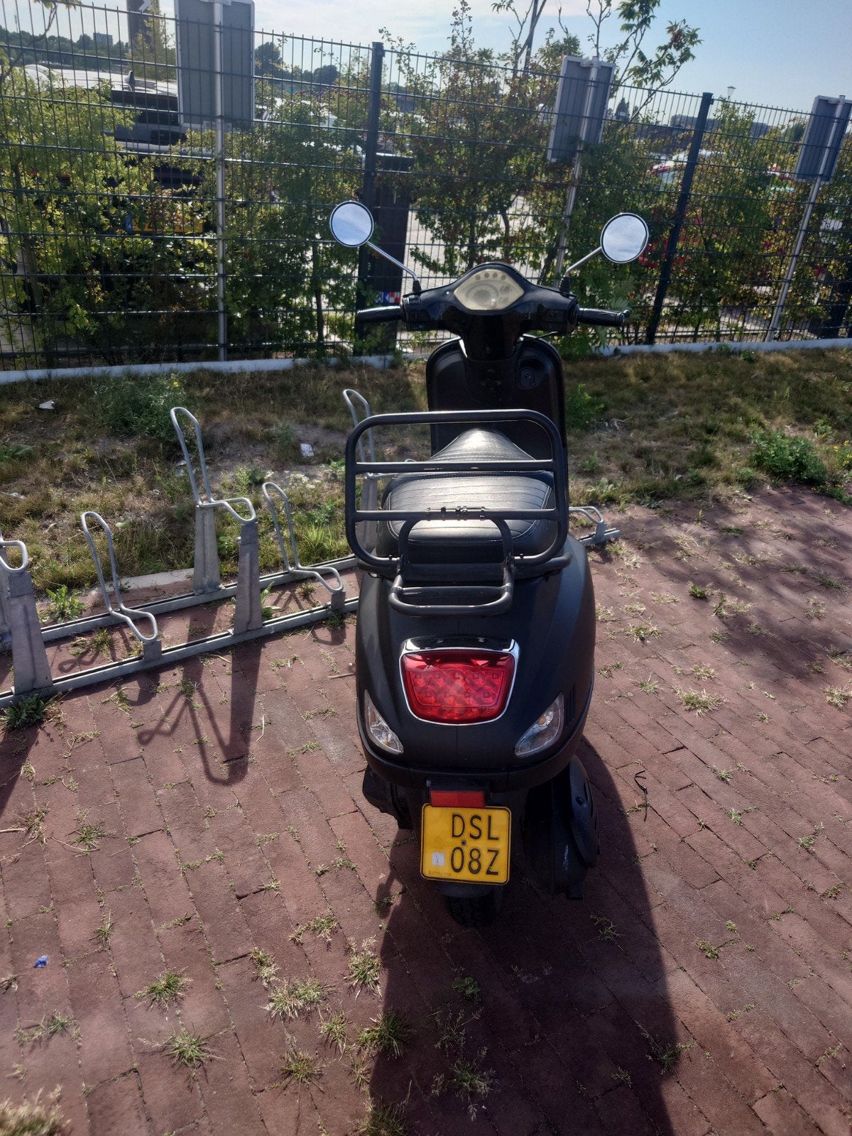 Scooter - Gestopt tijdens rijden, onbekend probleem, Ophalen, Gebruikt, Maximaal 45 km/u, Benzine