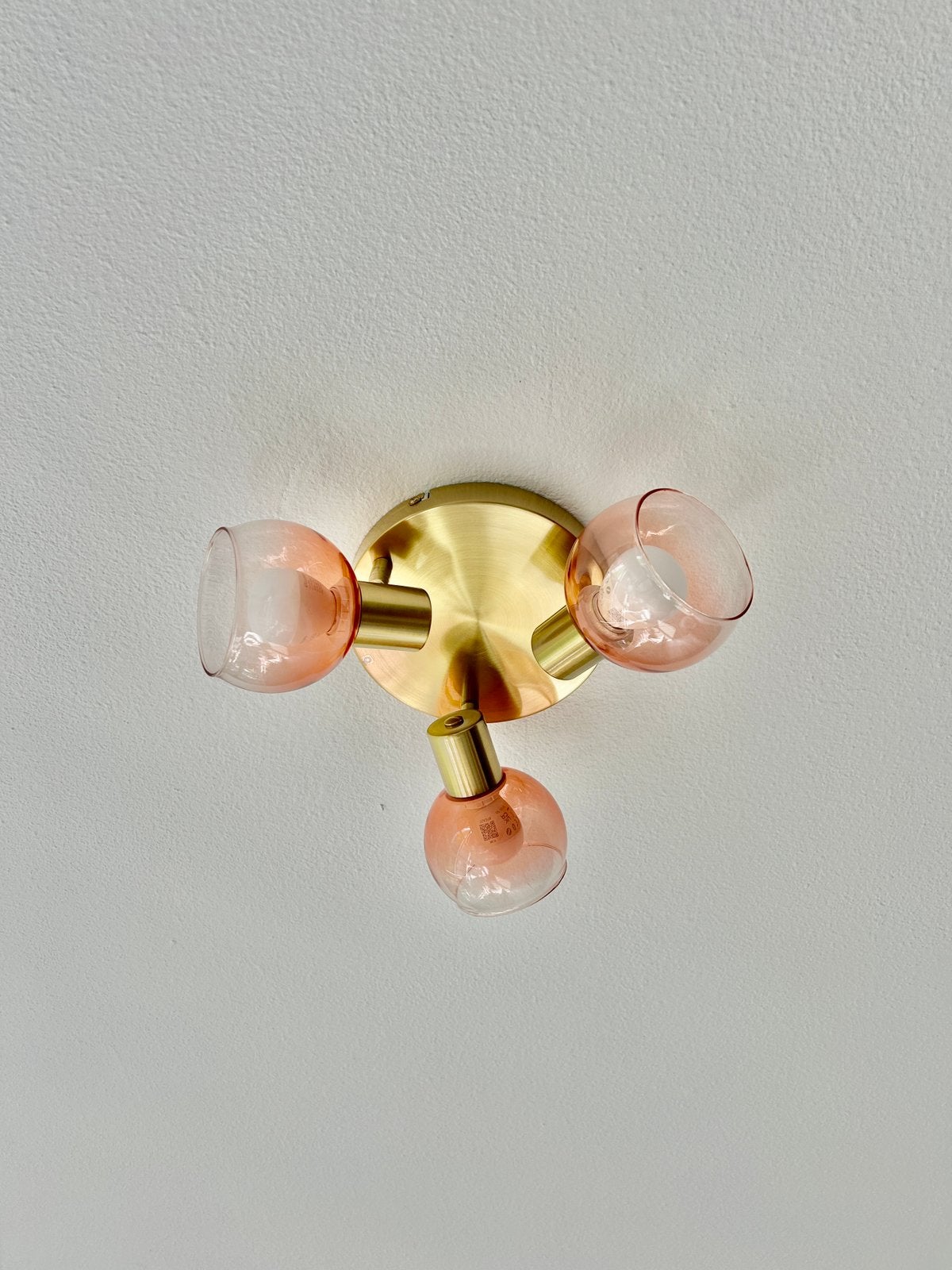 Plafondlamp roze met goud, Sieraden, Tassen en Uiterlijk, Broches, Ophalen of Verzenden, Zo goed als nieuw, Goud, Overige materialen