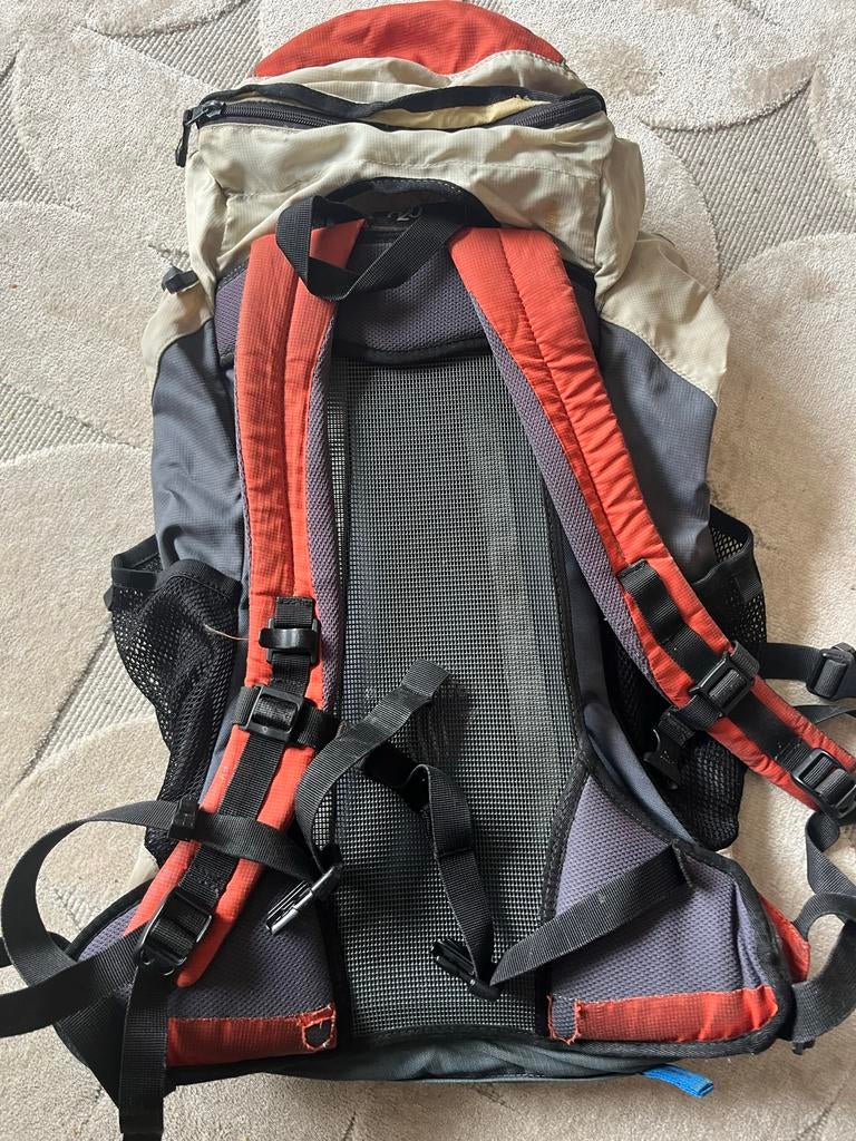 Deuter AC Lite 25 Rugzak - Ideaal voor dagtochten, Gebruikt, 25 tot 40 cm, Ophalen of Verzenden, Trekking