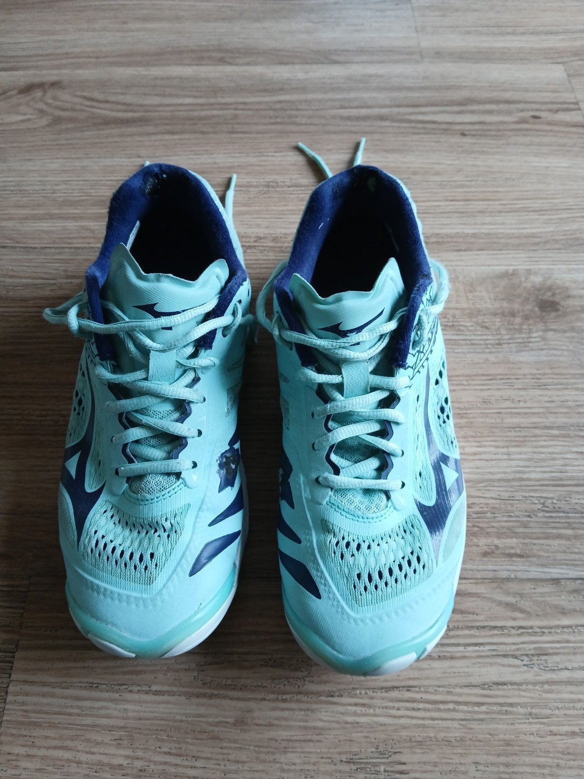 Mizuno sportschoenen - lichtblauw/donkerblauw, Sport en Fitness, Ophalen of Verzenden, Gebruikt, Schoenen