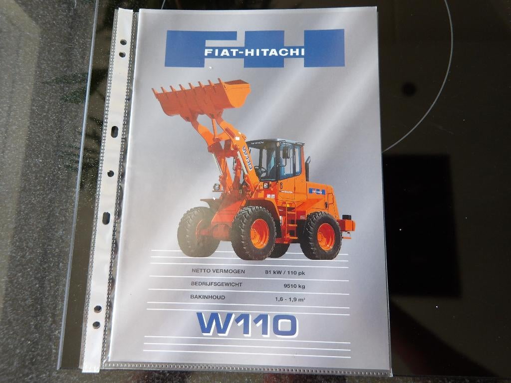 Fiat Hitachi Folder W110 Shovel, Verzenden, Zo goed als nieuw, Folder