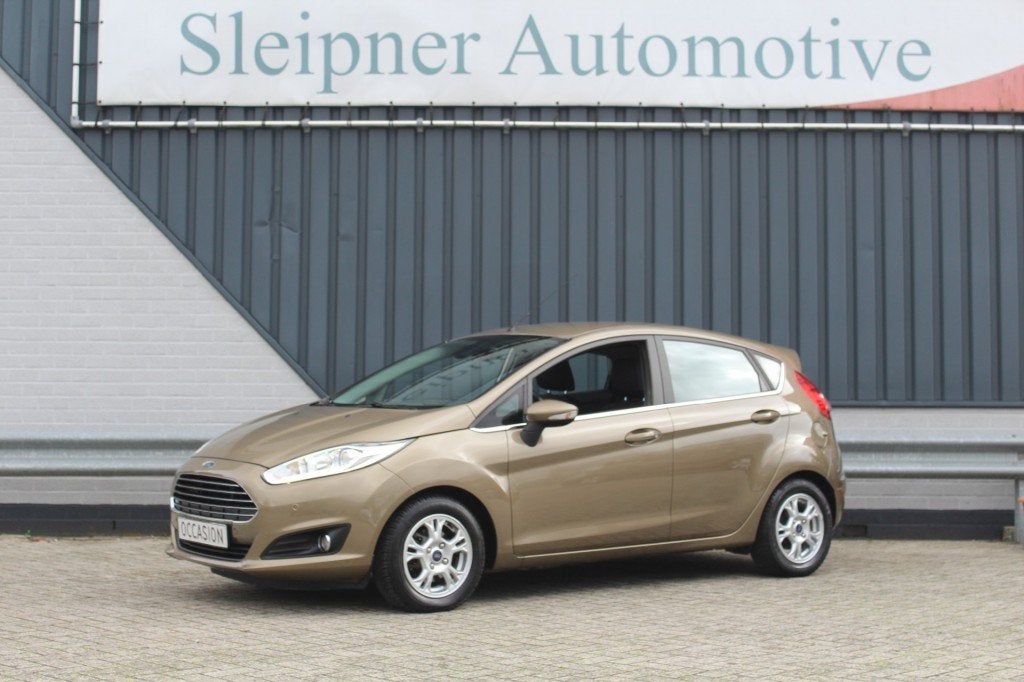 Ford FIESTA 1.0 Ecoboost- Titanium 100PK-Airco-eerste eigena, Auto's, 101 pk, Gebruikt, Bruin, Bedrijf