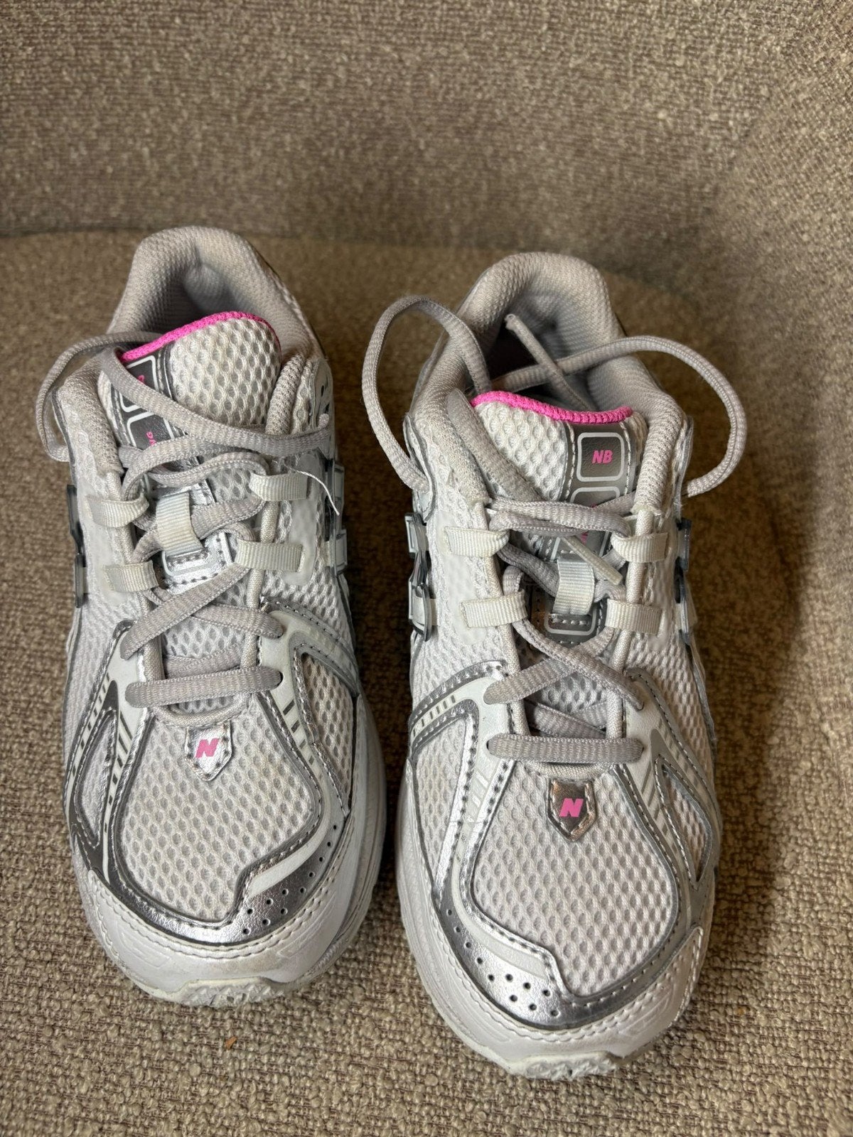 New Balance 1906 Sneakers - Grijs/Roze maat 32.5, Ophalen of Verzenden, Meisje