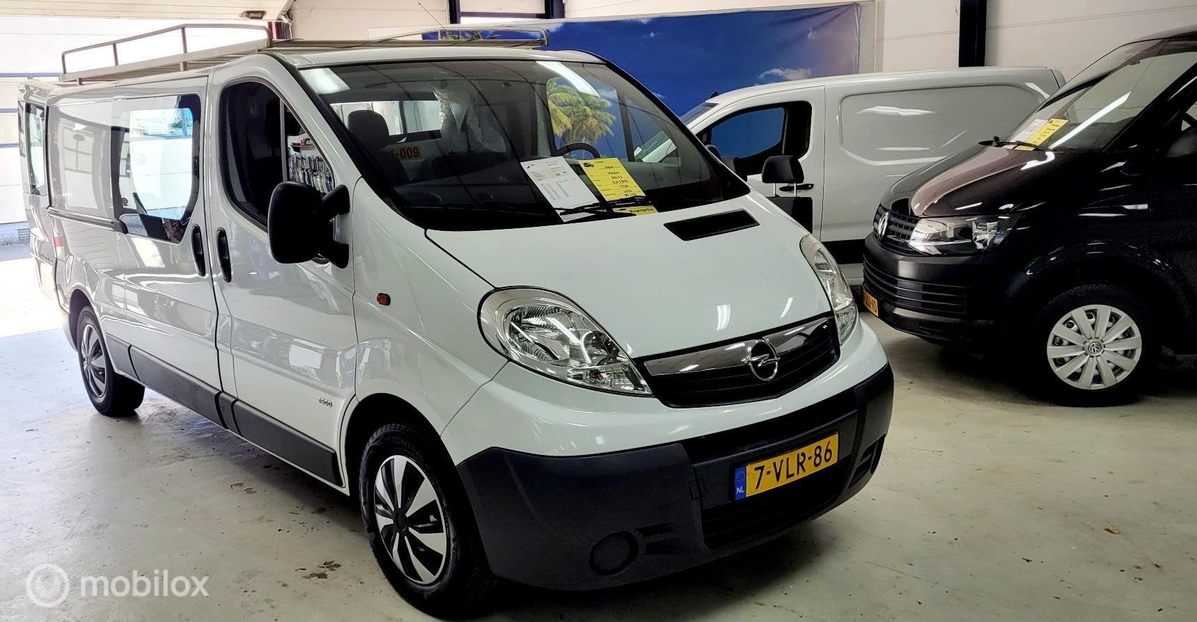 Opel Vivaro 2.0 CDTI L2H1 met 90.000 km MARGE, Euro 5, 4 cilinders, 2000 kg, Wit