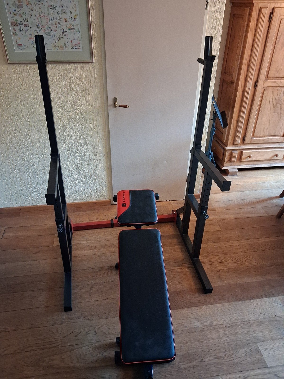 Complete Home Gym: Squat Rack + Domyos Bank + 90kg & Matten, Sport en Fitness, Ophalen, Zo goed als nieuw, Krachtstation