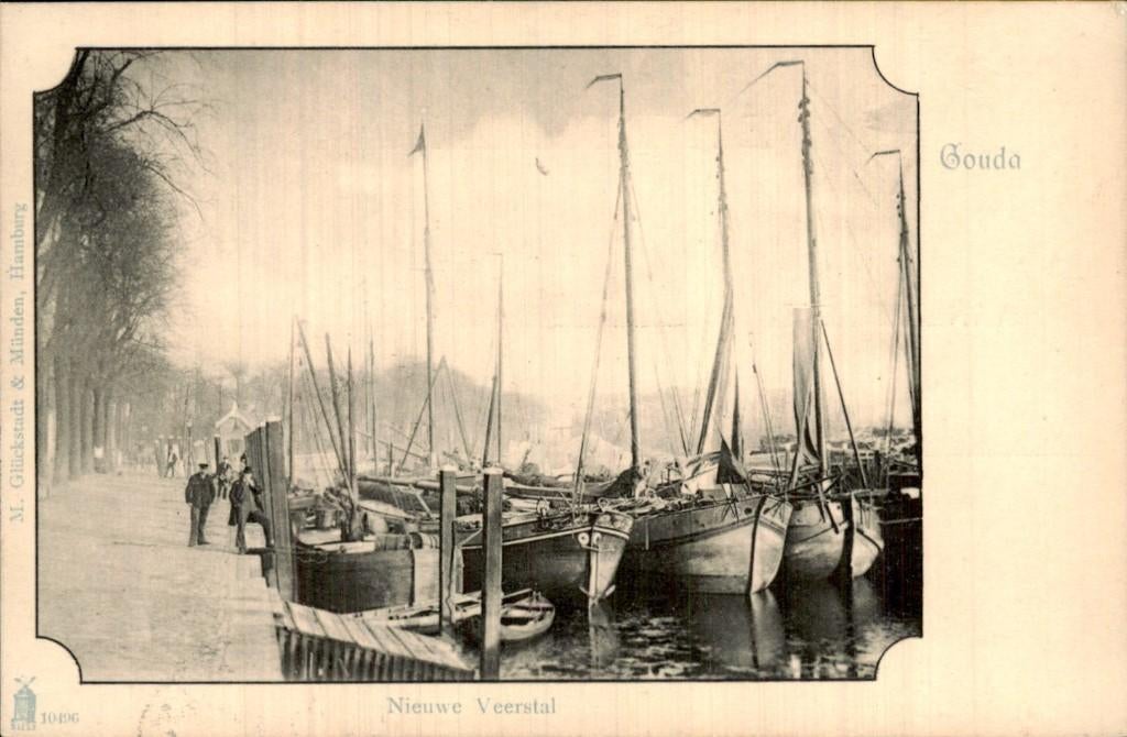 Gouda - Nieuwe Veerstal - Boten aan kade, Ophalen of Verzenden, Voor 1920, Gelopen, Zuid-Holland