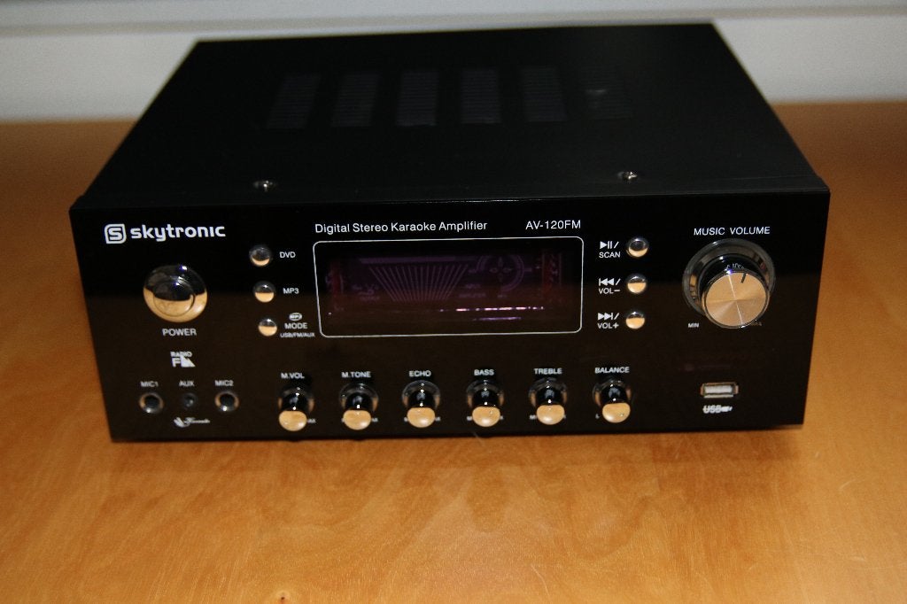 Skytronic AV-120FM karaoke versterker, Overige merken, Gebruikt, Ophalen of Verzenden, 60 tot 120 watt