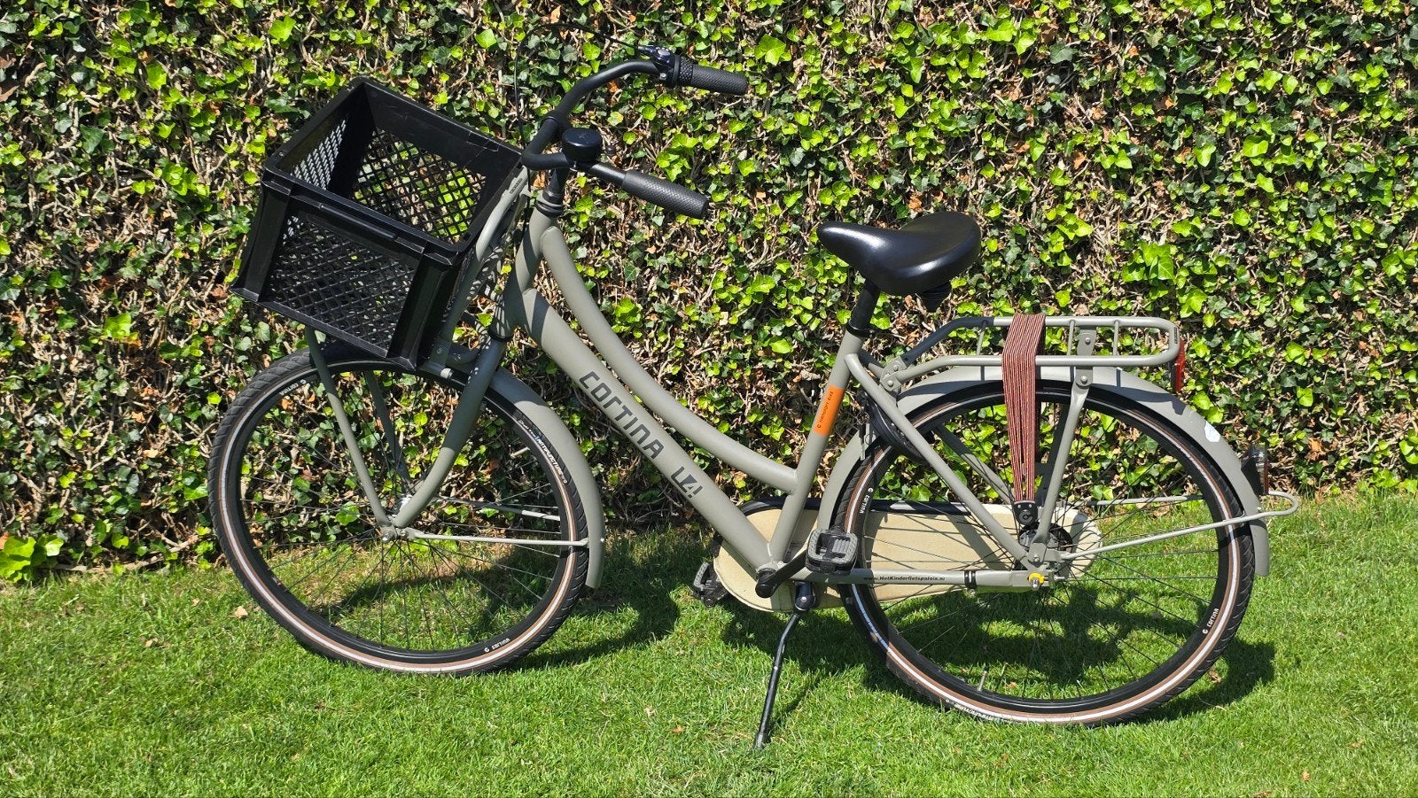 Cortina U4 Transport Meisjesfiets (Nieuwstaat), Fietsen en Brommers, Fietsen | Dames | Damesfietsen, Terugtraprem, Versnellingen