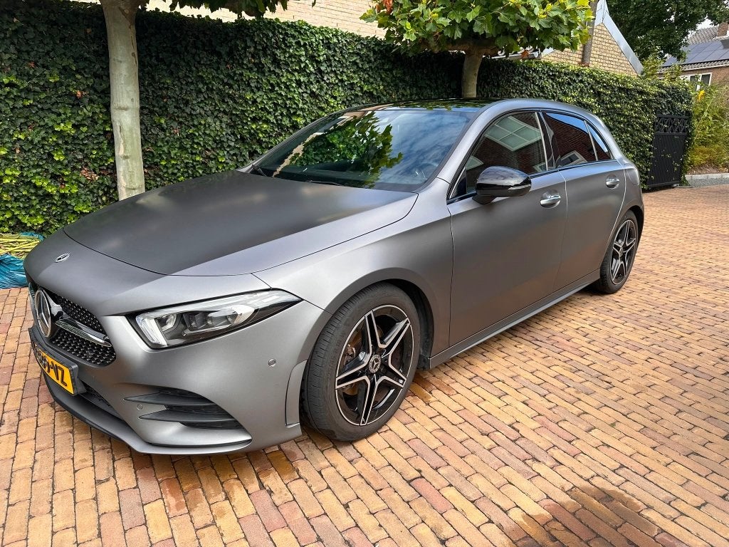 Mercedes-Benz A-Klasse A 180  2021  mat Grijs automaat, Auto's, Automaat, 680 kg, 4 cilinders, Alcantara