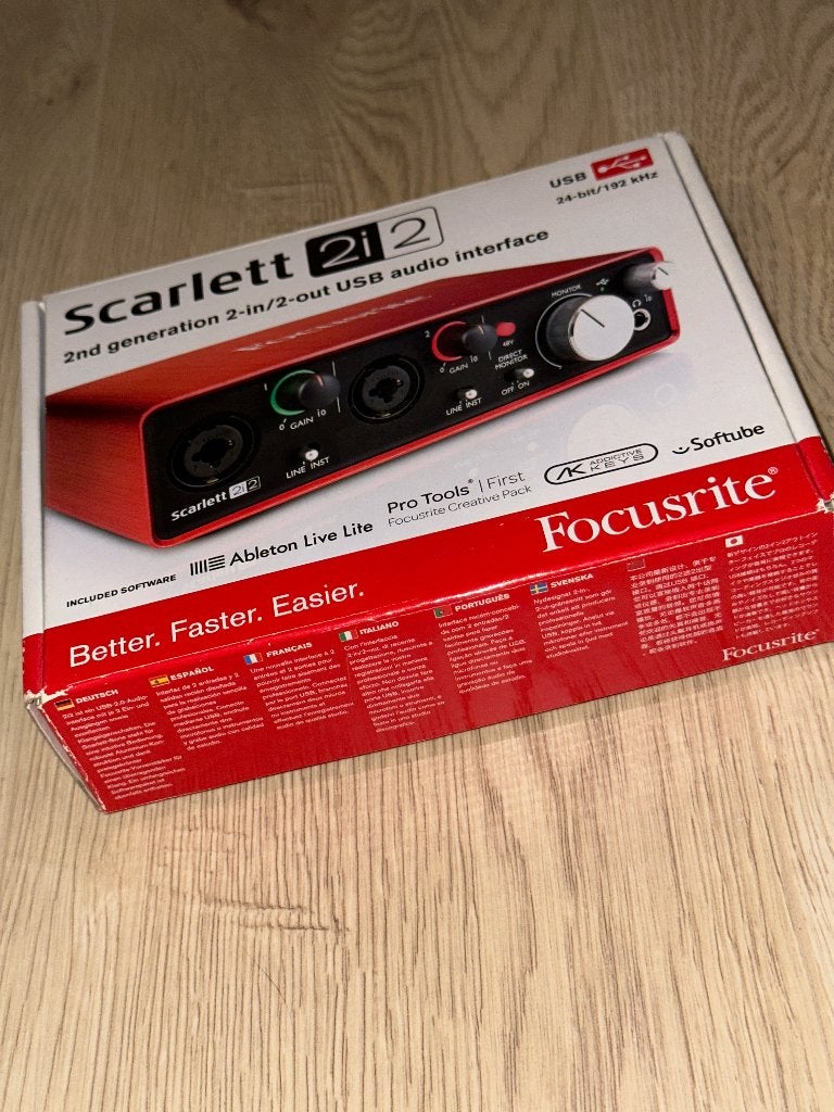Focusrite Scarlett 2i2 2e generatie USB audio interface, Ophalen of Verzenden, Zo goed als nieuw, USB 2, Zonder harde schijf