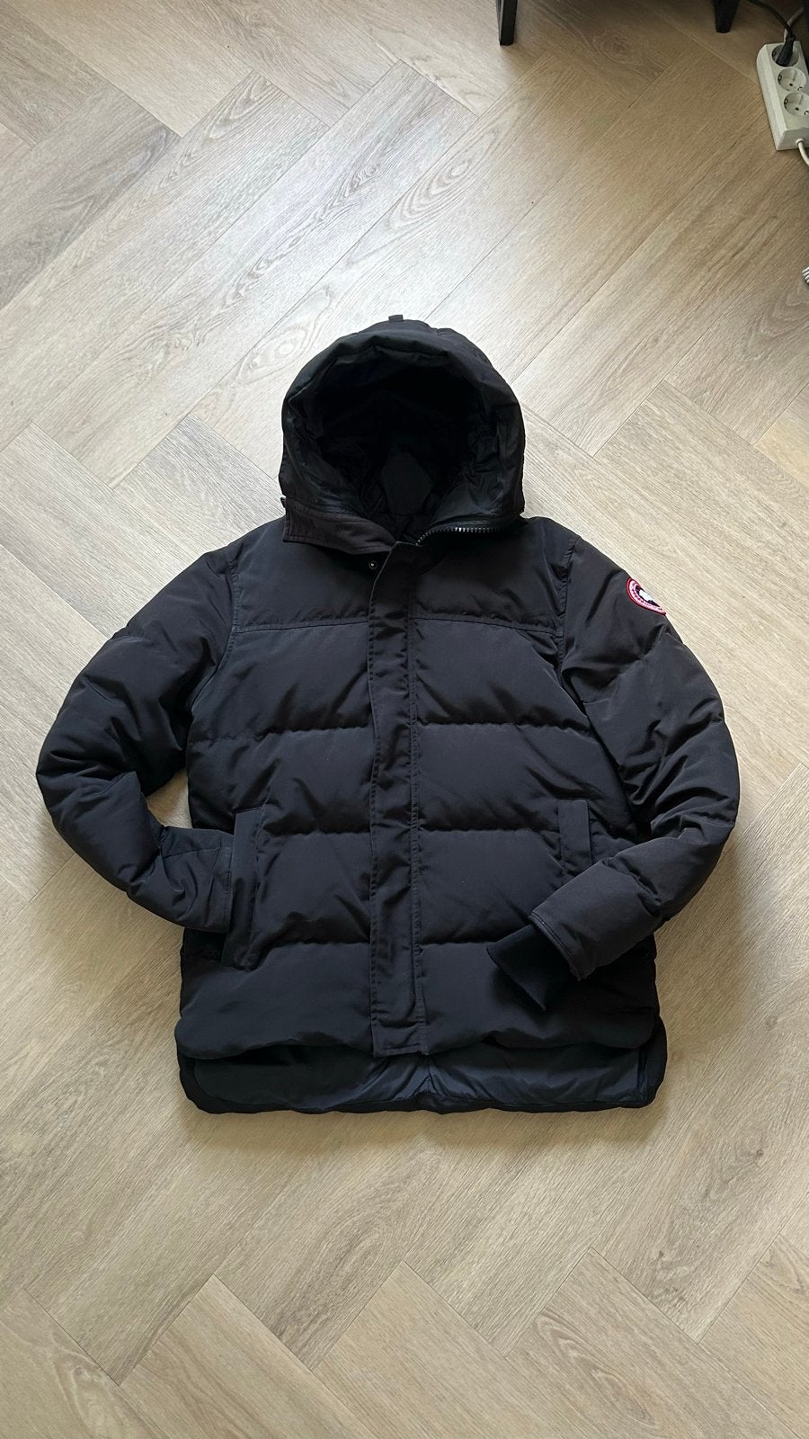 Canada Goose mac milan parka Jas Zwart Maat L/G, Ophalen of Verzenden, Zo goed als nieuw, Maat 52/54 (L), Zwart