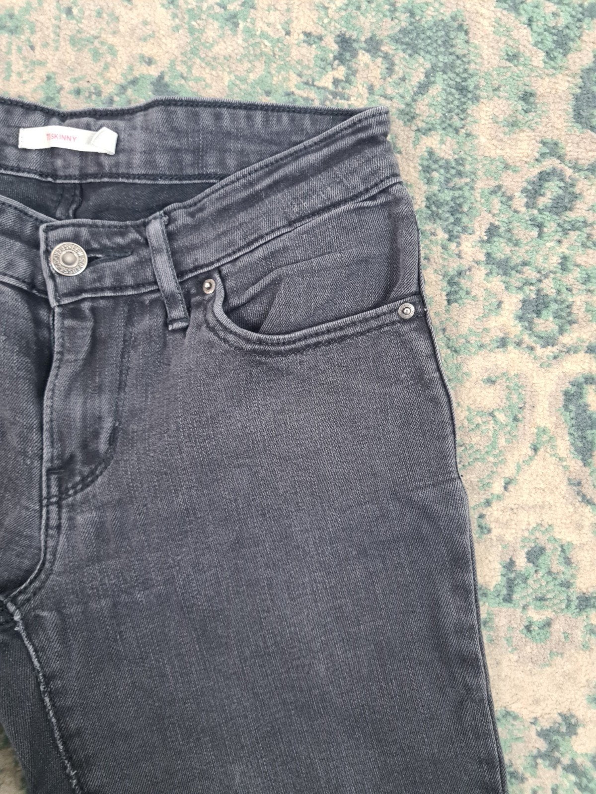 Levi's mile high super skinny W25 L32 Dames Tulsi2532 Zwart, Zwart, Ophalen of Verzenden, W30 - W32 (confectie 38/40), Gedragen