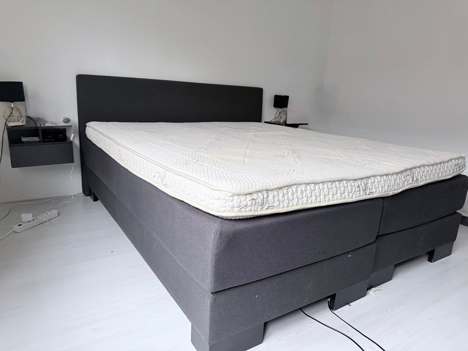 Swiss Sense Boxspring 180x210 met latex topper, Ophalen, Gebruikt, Tweepersoons, 180 cm