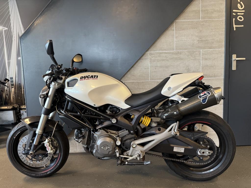 Ducati Tour Monster 696 (bj 2009), Motoren, Motoren | Ducati, Centralino@ducati.com, Bedrijf, Via Antonio Cavalieri Ducati, 3
311100 of   Bologna, IT