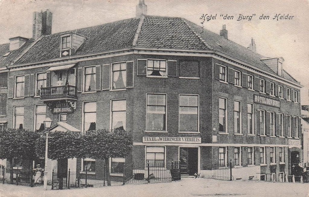703-343-027 Hotel Den Burg Den Helder, Ophalen of Verzenden, Voor 1920, Noord-Holland