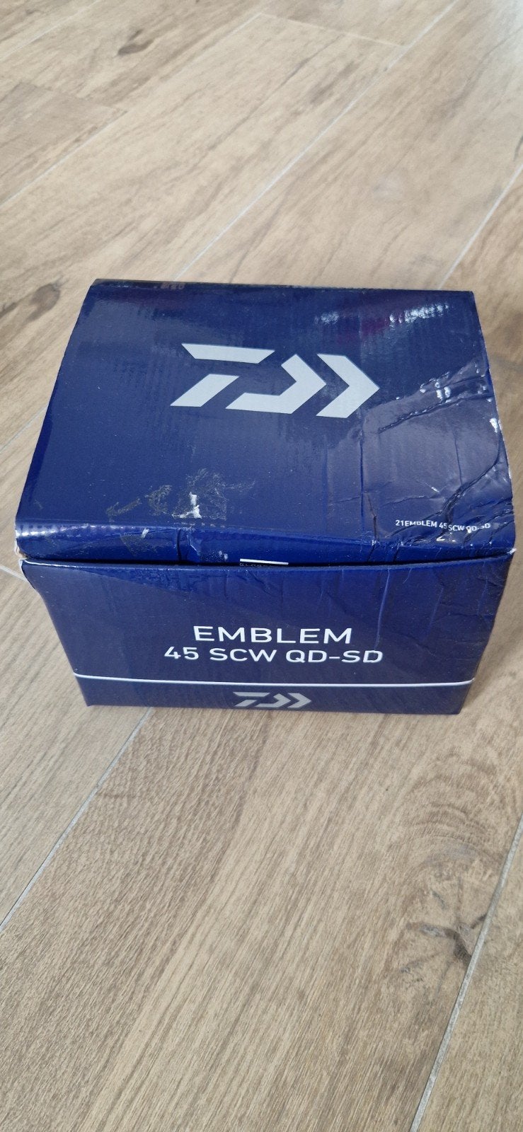Daiwa 21 Emblem 45 SCW QD-SD Molen - Nieuw in doos, Ophalen of Verzenden, Nieuw, Molen
