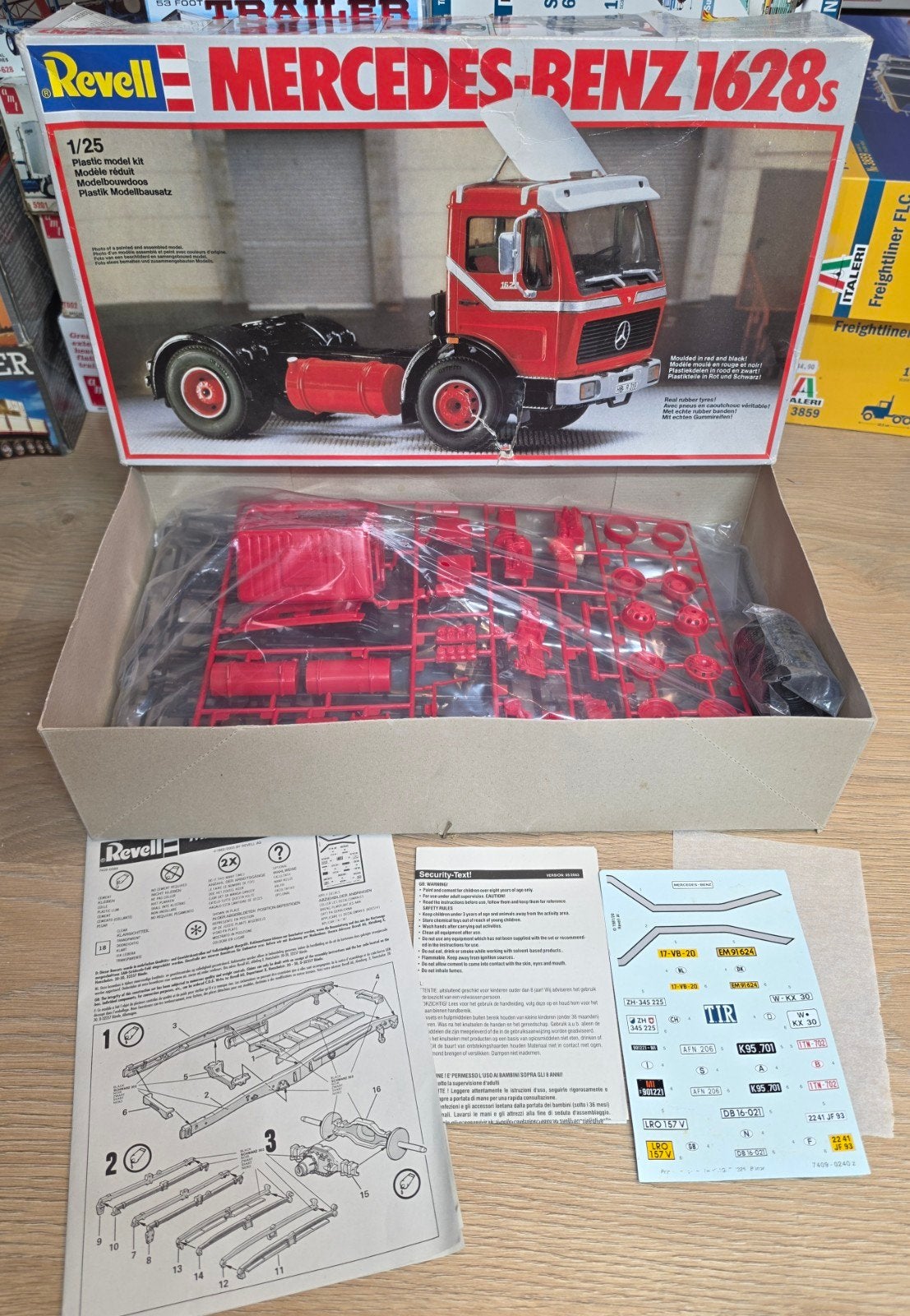 Revell 7409 Mercedes Benz 1628, Overige merken, Auto, Groter dan 1:32, Nieuw