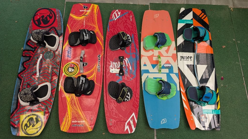 Diverse kite borden en harnassen, Watersport en Boten, Kitesurfen, Ophalen, Gebruikt, Twintip, Kiteboard