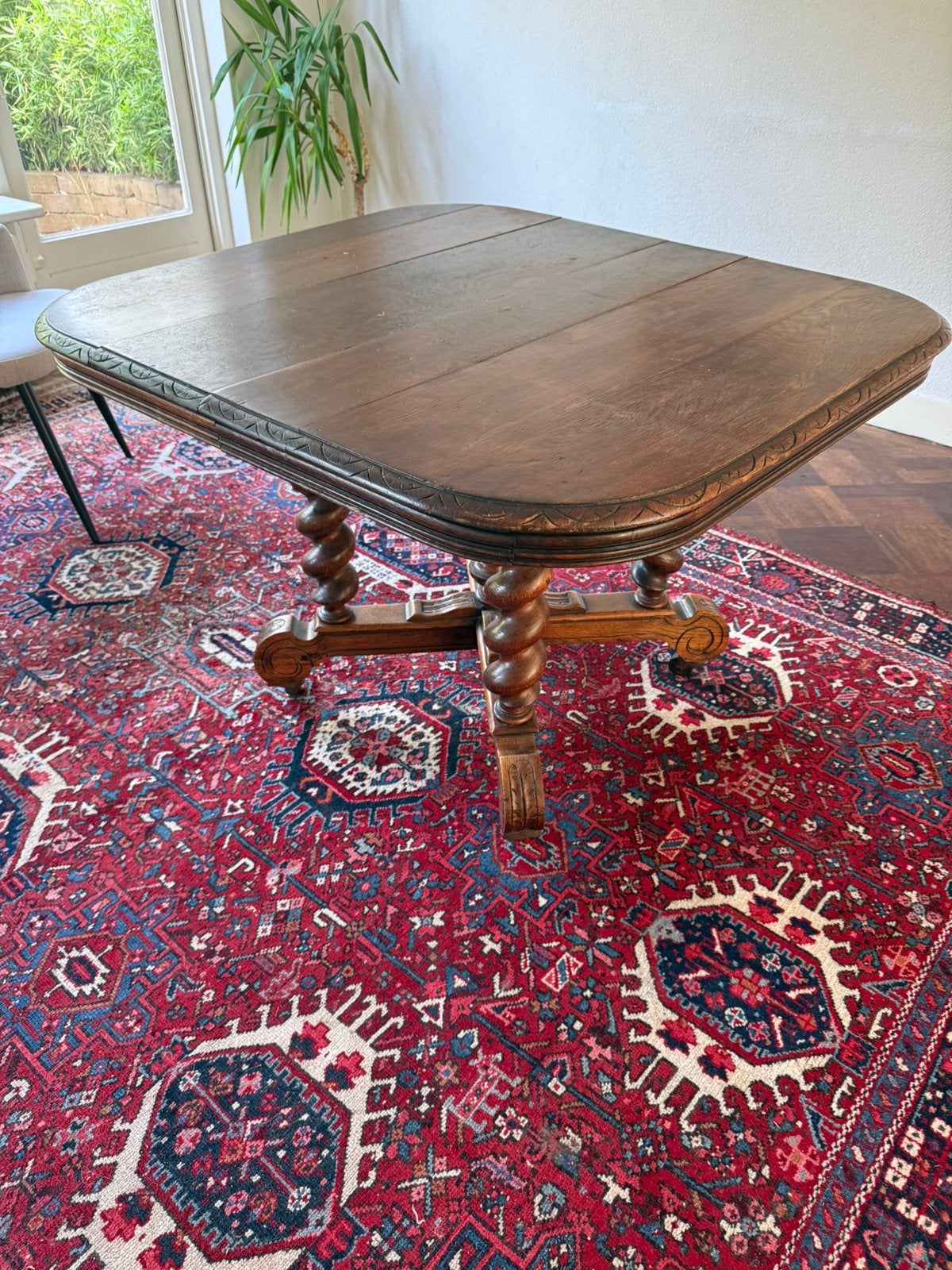 Oude woonkamertafel in Engelse stijl, Antiek en Kunst, Ophalen