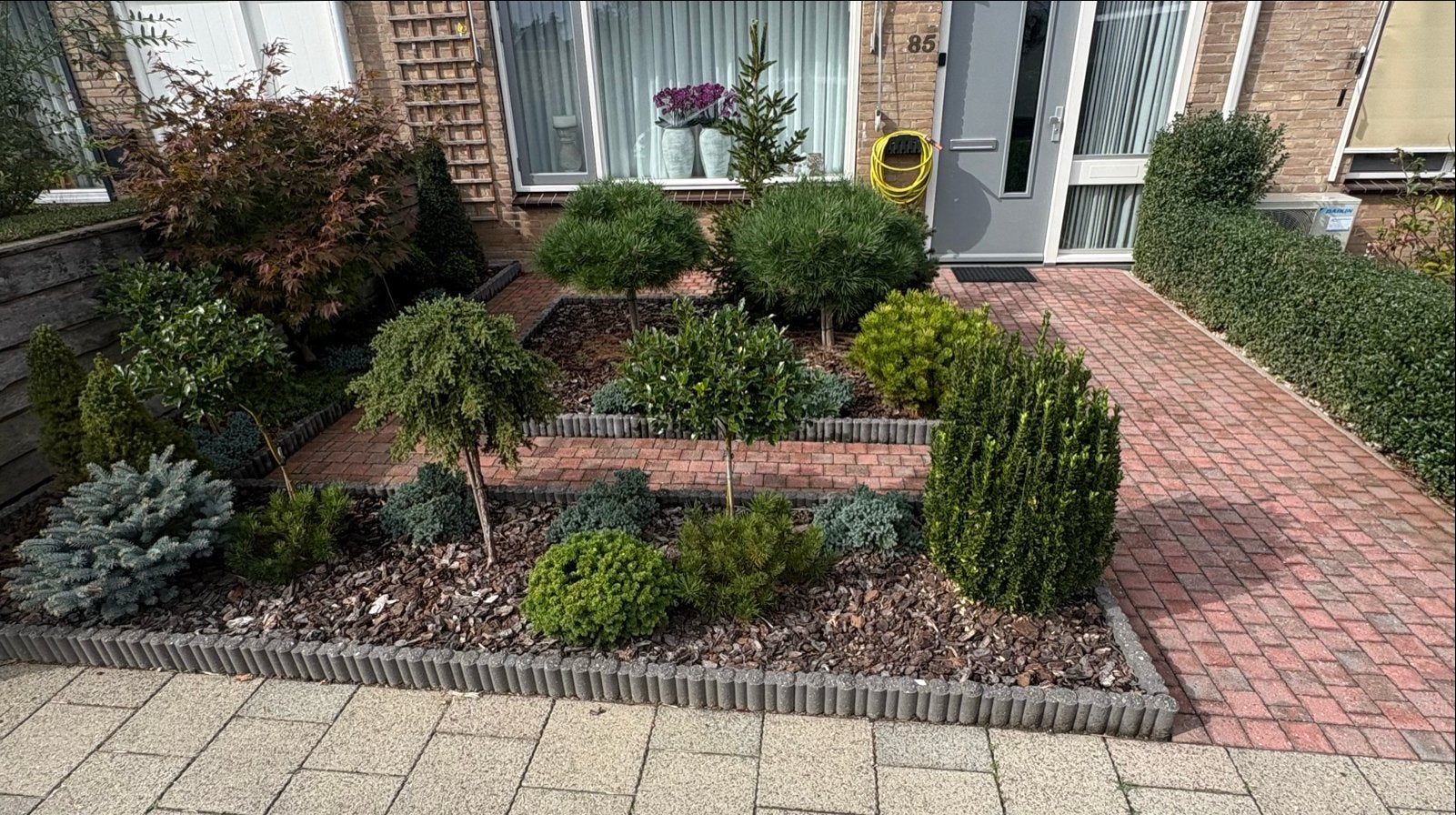 GRATIS bestrating klinkers 10x10 cm en pallisadebanden, Tuin en Terras, Ophalen, Gebruikt, Klinkers, 10 m² of meer