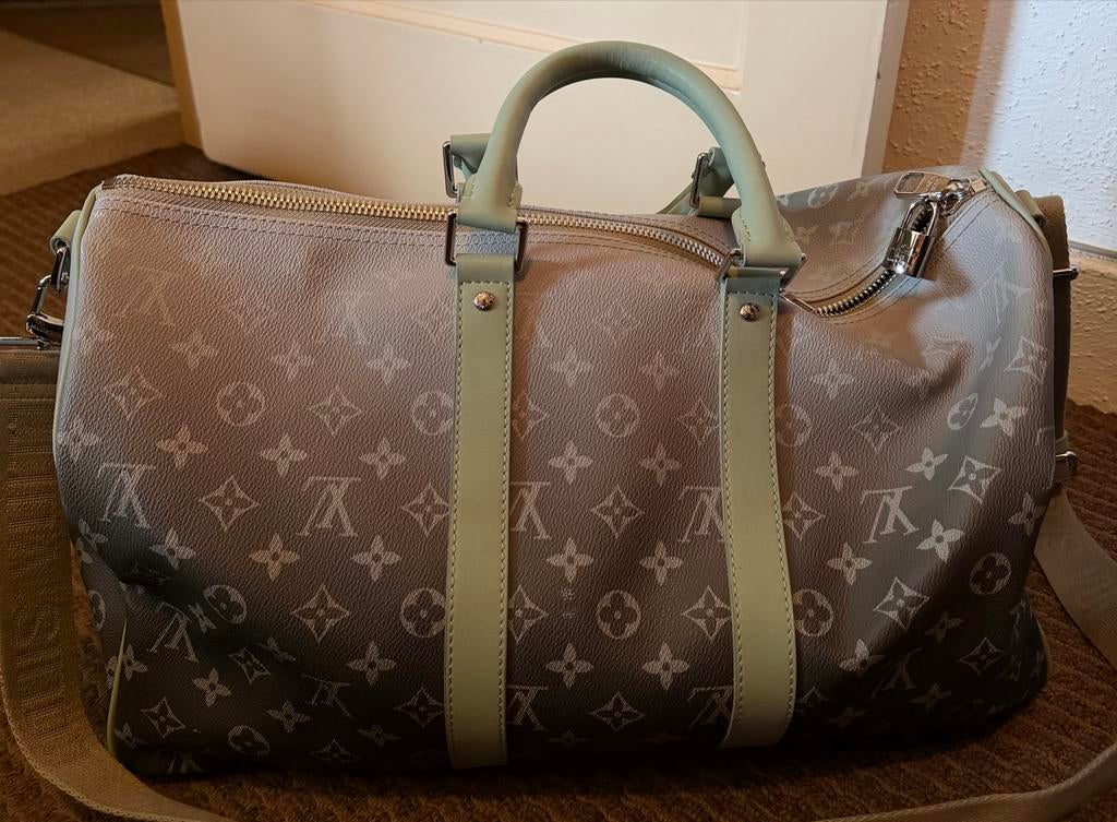 Louis Vuitton Keepall Bandoulière 45 Monogram Pastel, Ophalen, 40 tot 60 cm, Zo goed als nieuw, 35 tot 55 cm