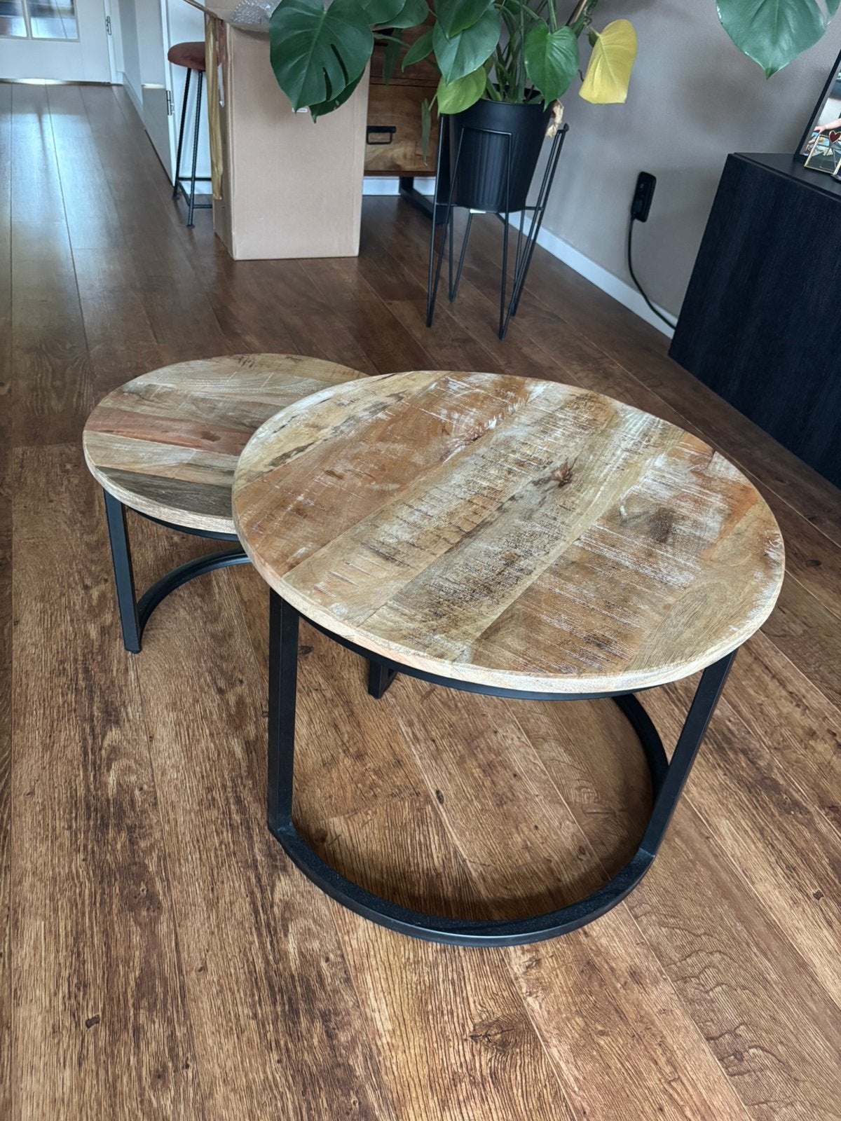 Mangohouten salontafels, Ophalen, Zo goed als nieuw, Rond, 50 tot 100 cm