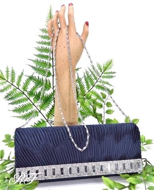 Marineblauw satijnen bruidtasje of avondtasje., Ophalen of Verzenden, Zo goed als nieuw, Blauw, Avondtasje