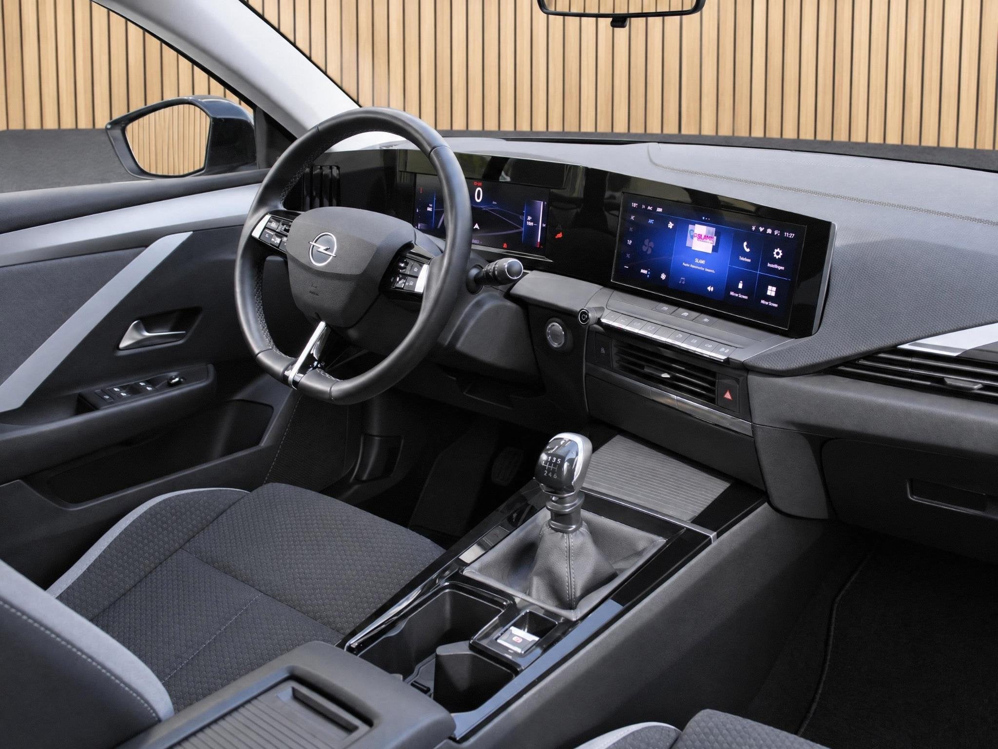 Opel Astra 1.2T 110 EDITION Camera / Navi / Apple Carplay, 12 maanden, Stof, Euro 6, Origineel Nederlands