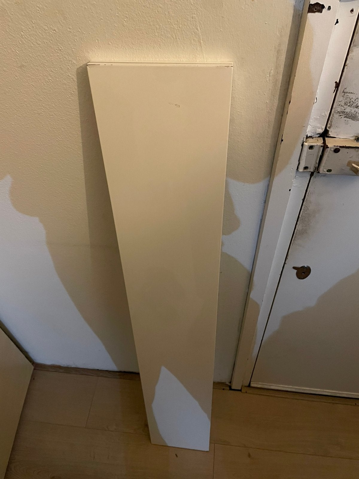 Foto 4 van Strong Wooden Boards / Sterke Houten Planken
