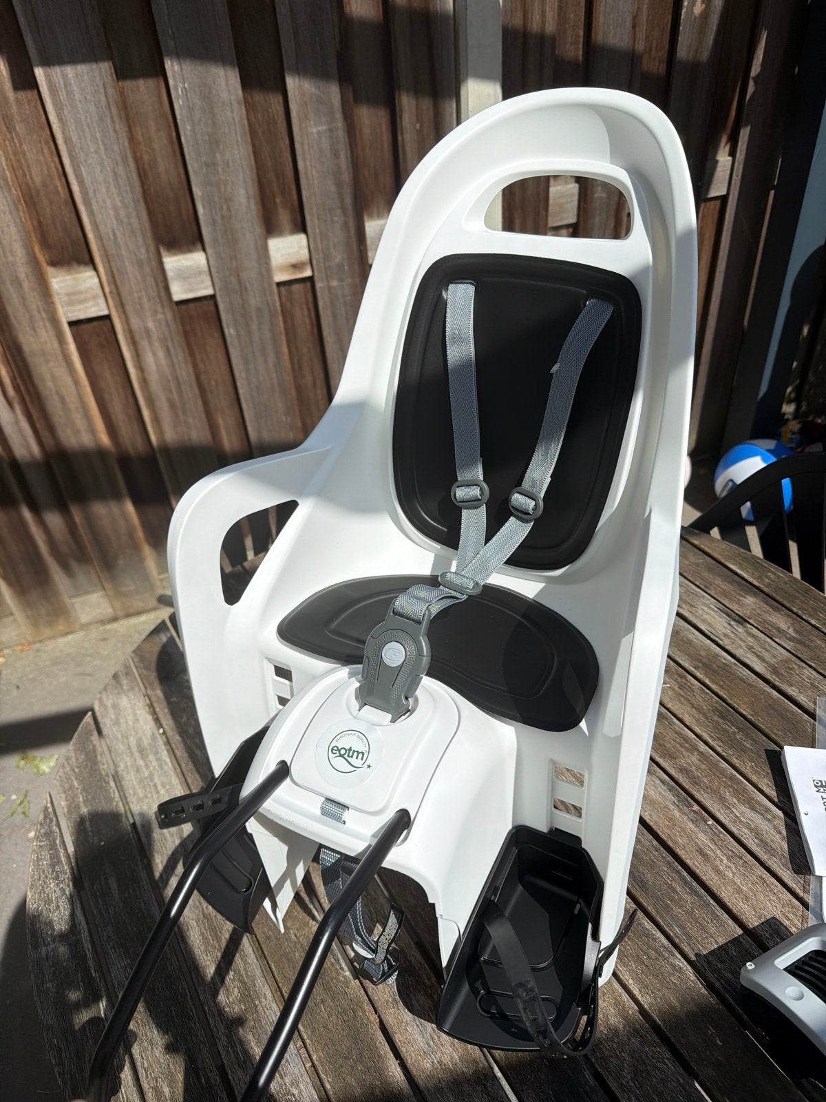 Nieuw fietsstoeltje Polisport Groovy FF 9-22 kg, Ophalen, Achterzitje, Voetsteuntjes, 9 t/m 18 kg